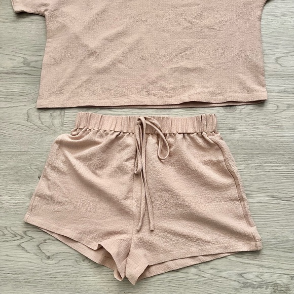 pajama set - Picture 2 of 3